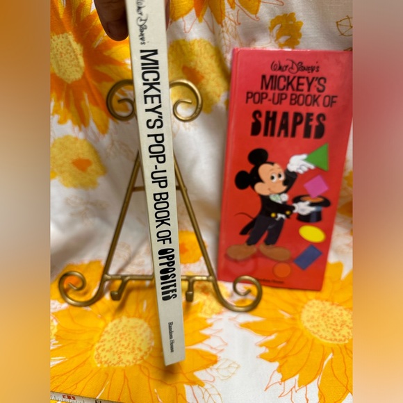 2 Vintage 1985 Walt Disney Mickey’s Pop Up Books-Random House- Fun to see - Picture 10 of 10